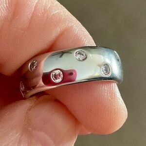 Silver Ring with CZ Gemstones and Modern Design